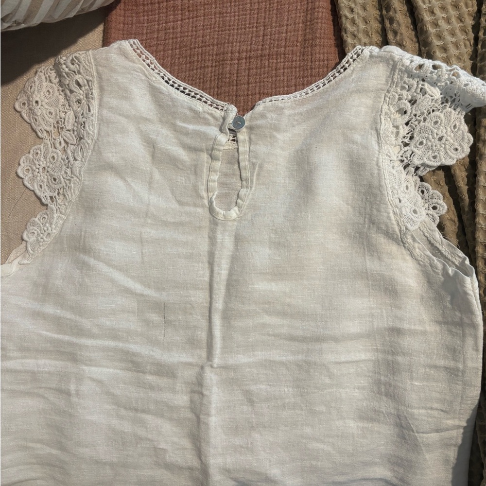 White Lace Trim Blouse - Picture 4 of 6